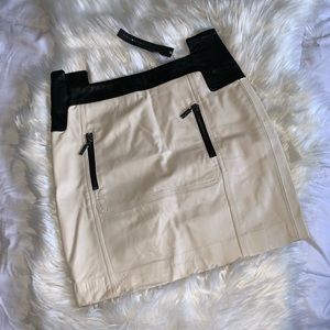 Ivory and black leather skirt with zippers NWT